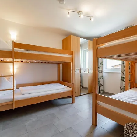 Ferdinand B Apartman *